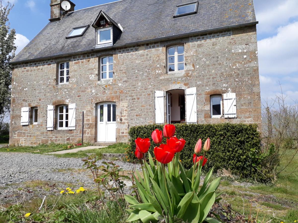 Terre De Reveries Maisoncelles-la-Jourdan Bagian luar foto