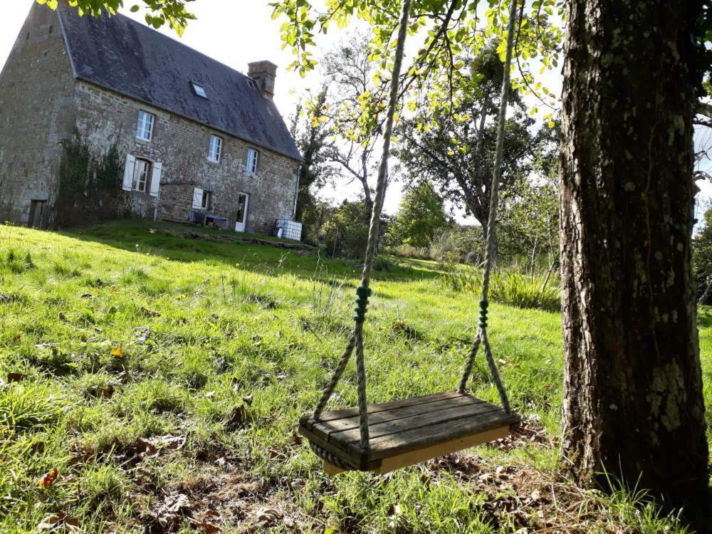 Terre De Reveries Maisoncelles-la-Jourdan Bagian luar foto